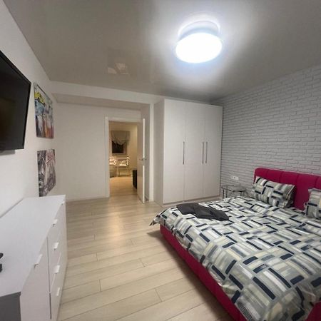 2-Room Luxury Apartment In The Center Kiev Extérieur photo