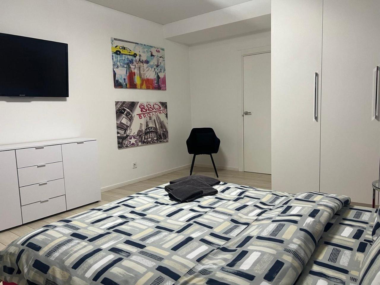 2-Room Luxury Apartment In The Center Kiev Extérieur photo