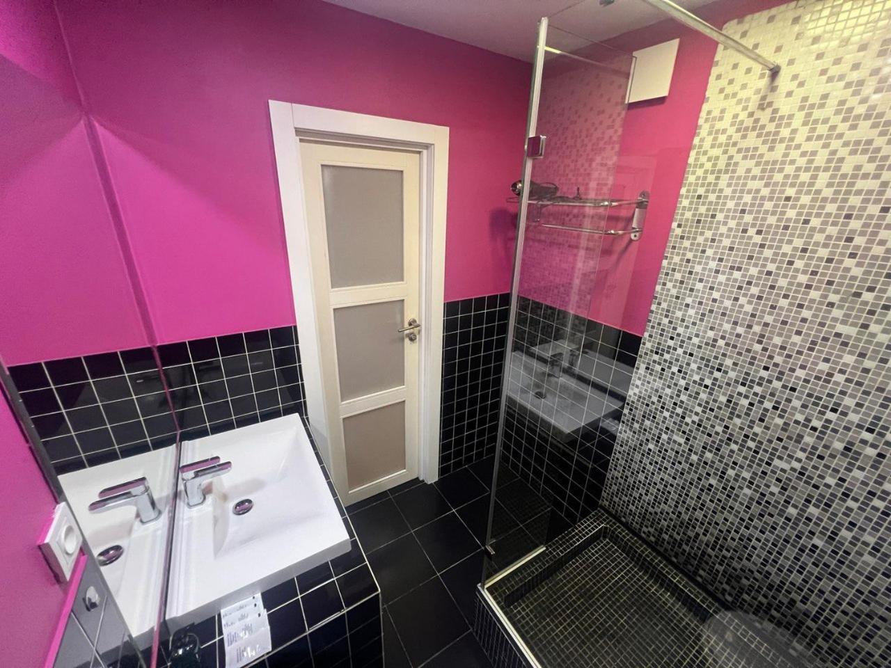 2-Room Luxury Apartment In The Center Kiev Extérieur photo