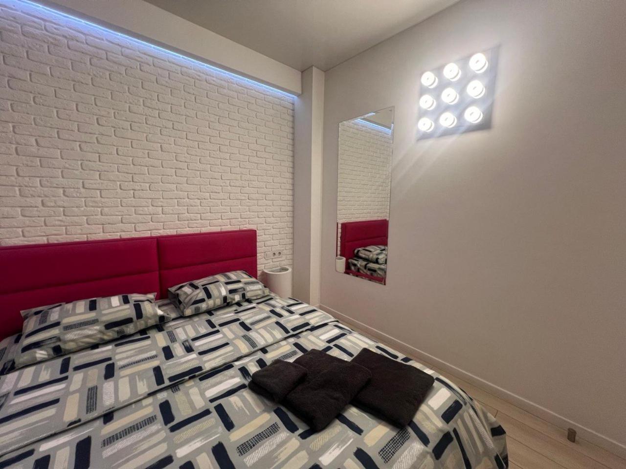 2-Room Luxury Apartment In The Center Kiev Extérieur photo